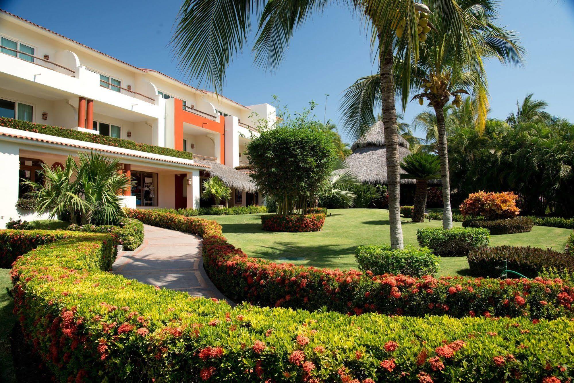 Resort Rancho Banderas