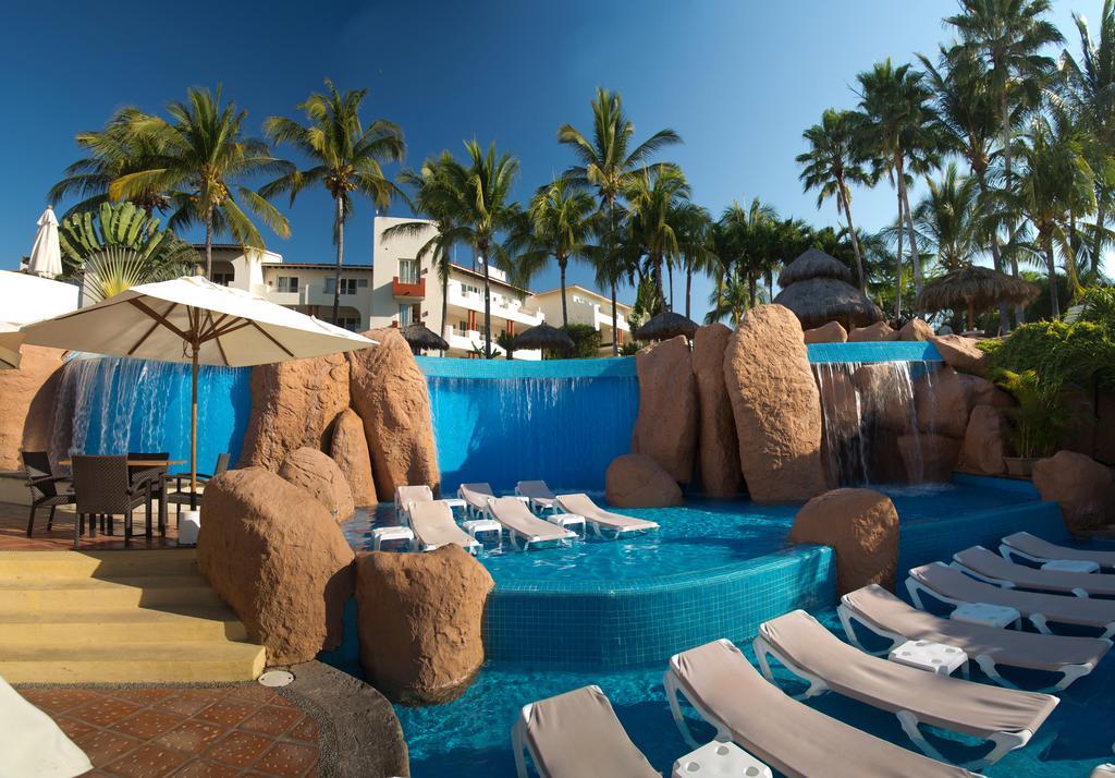 Resort Rancho Banderas 5*