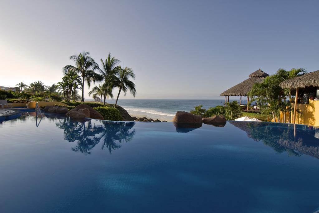 Rancho Banderas Resort 5*