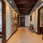 Calm And Cozy 4 Bedroom Condo