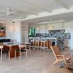 Great Family-Friendly Condo Inside The Gates
