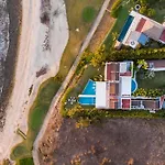 Casa Brisa Luxury On The Beach