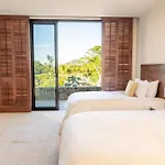 Tau - Exclusivity With Golf & Ocean Views