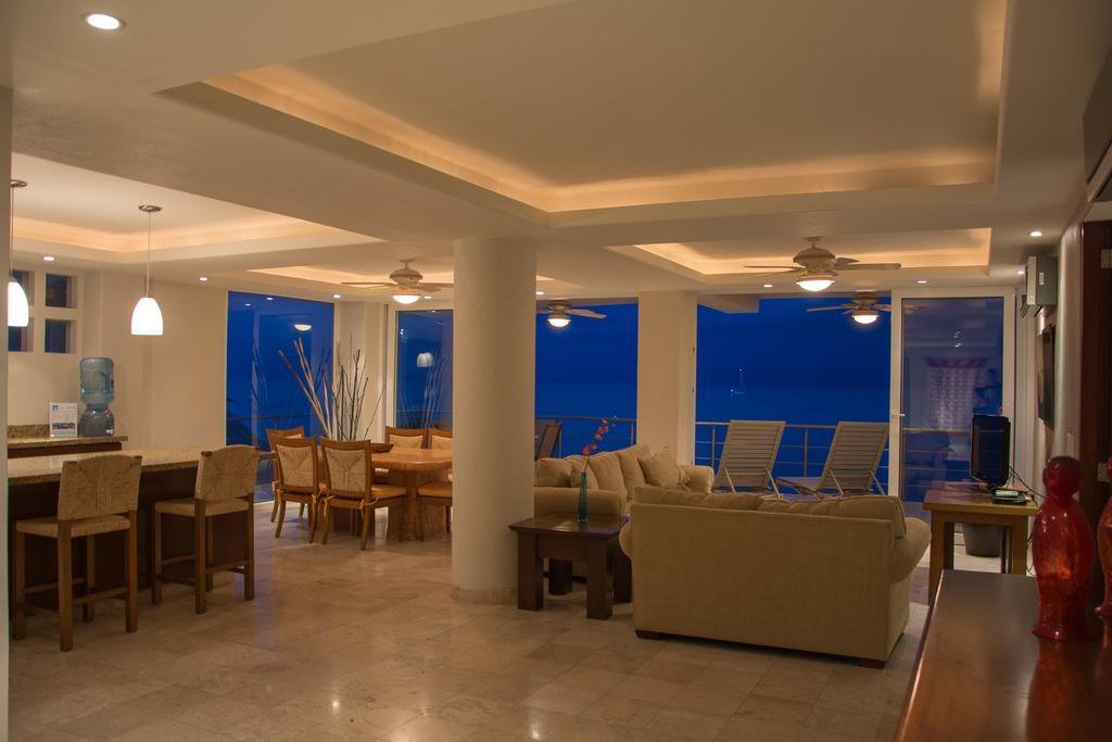 Cinco Punta Mita