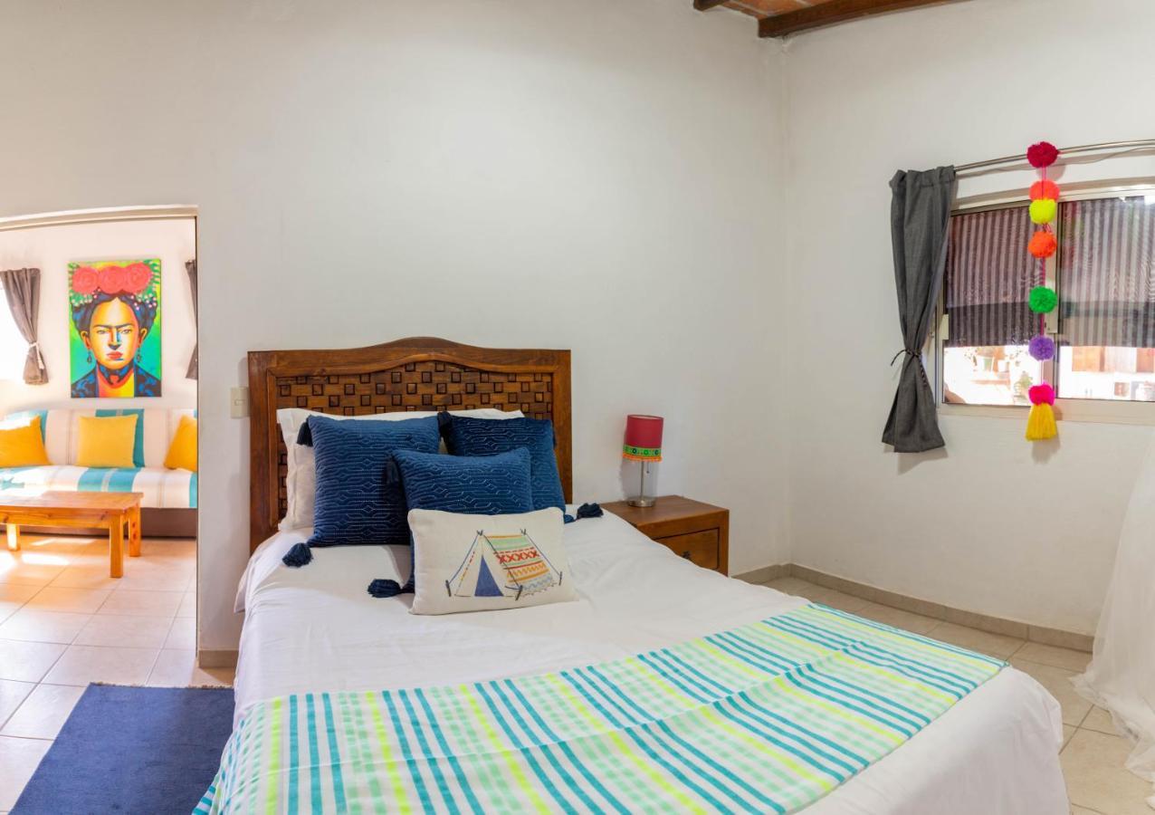 De Mita - Boutique * Punta Mita
