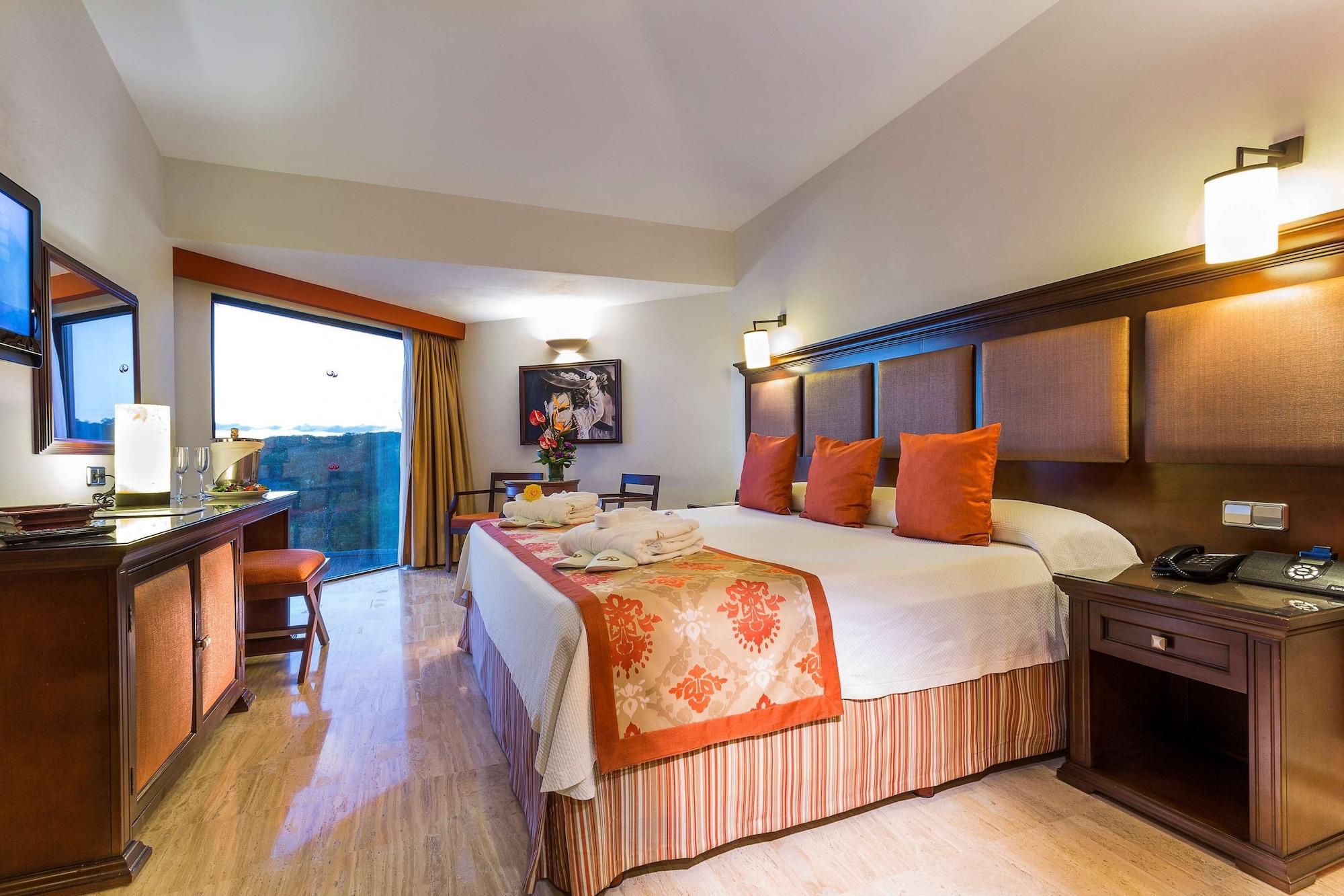 Resort Grand Palladium Vallarta &