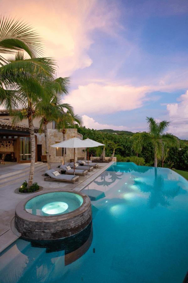 Holiday home Luxury Home- Rock House *