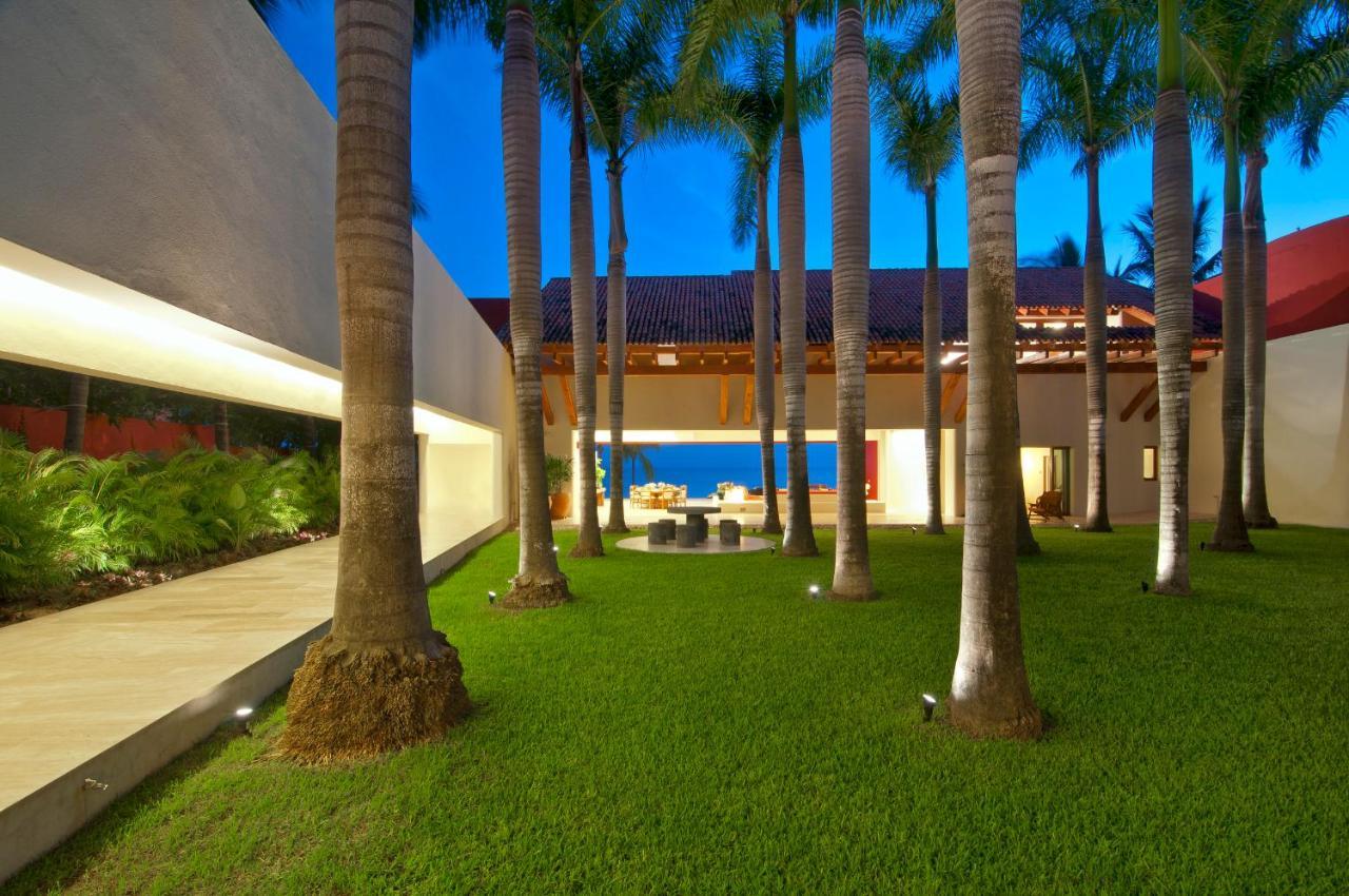 Stunning 7bd Beachfront Fully Staffed With Access To St Regis 4 Seasons &
