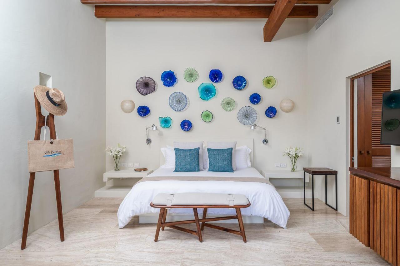 Villa Stunning 7bd Beachfront Fully Staffed With Access To St Regis 4 Seasons & *