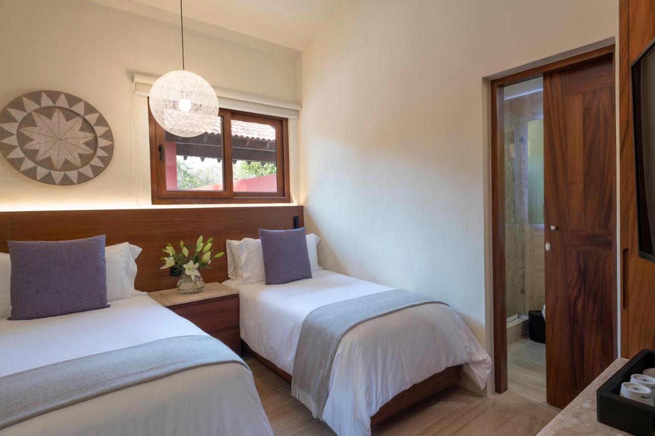 Stunning 7bd Beachfront Fully Staffed With Access To St Regis 4 Seasons & * Punta Mita