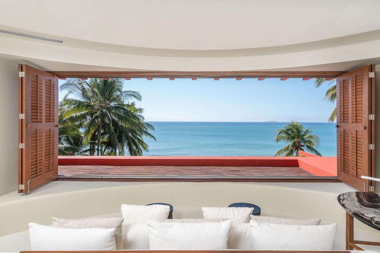 Villa Stunning 7bd Beachfront Fully Staffed With Access To St Regis 4 Seasons & Punta Mita