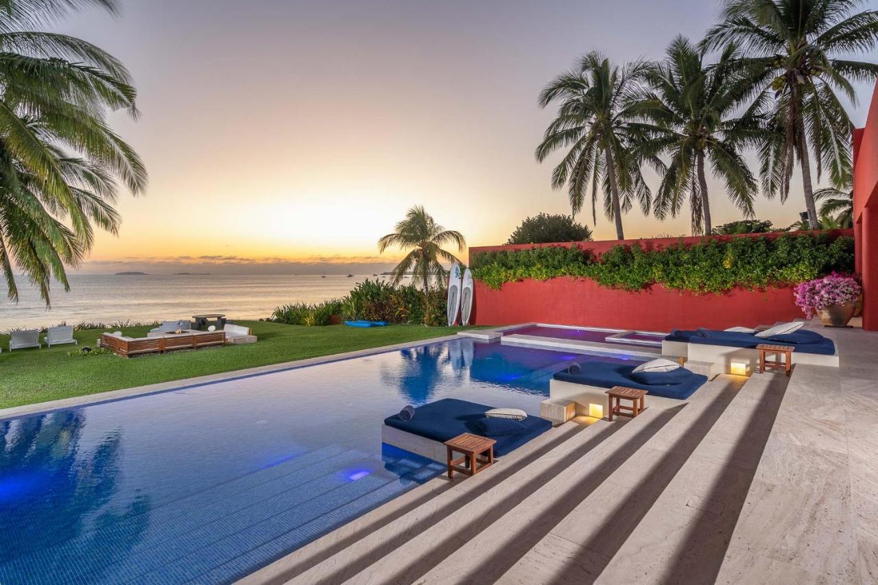 Stunning 7bd Beachfront Fully Staffed With Access To St Regis 4 Seasons &