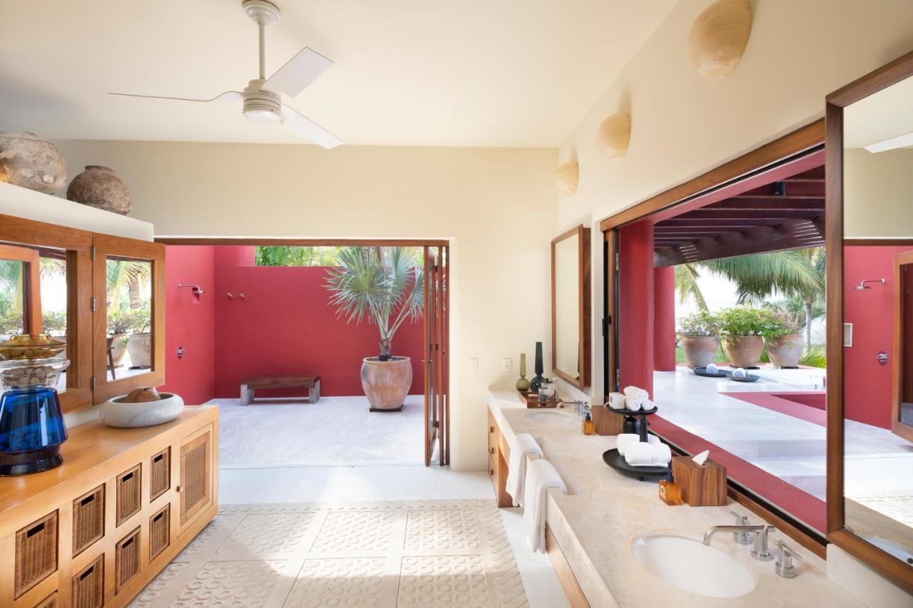 Stunning 7bd Beachfront Fully Staffed With Access To St Regis 4 Seasons & *