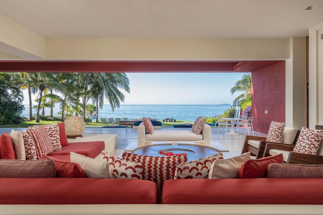 Villa Stunning 7bd Beachfront Fully Staffed With Access To St Regis 4 Seasons & Punta Mita