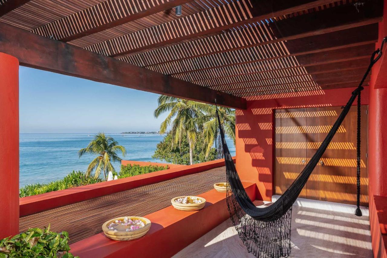 Stunning 7bd Beachfront Fully Staffed With Access To St Regis 4 Seasons & Villa *