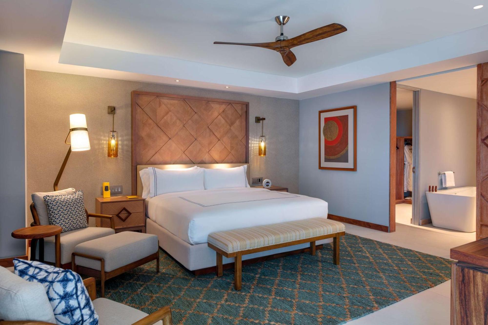 Resort Conrad Punta De Mita 5*
