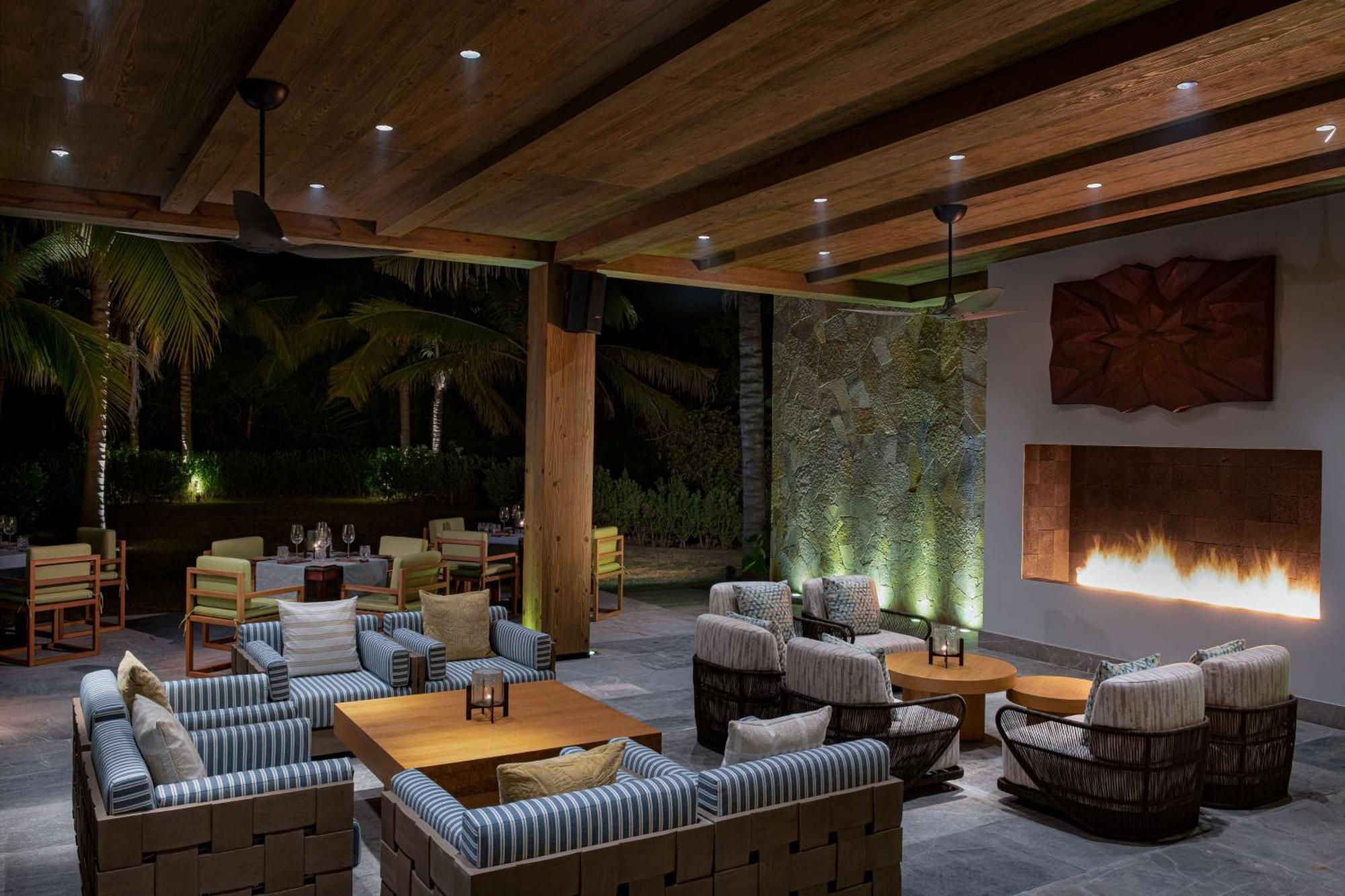 Resort Conrad Punta De Mita 5*