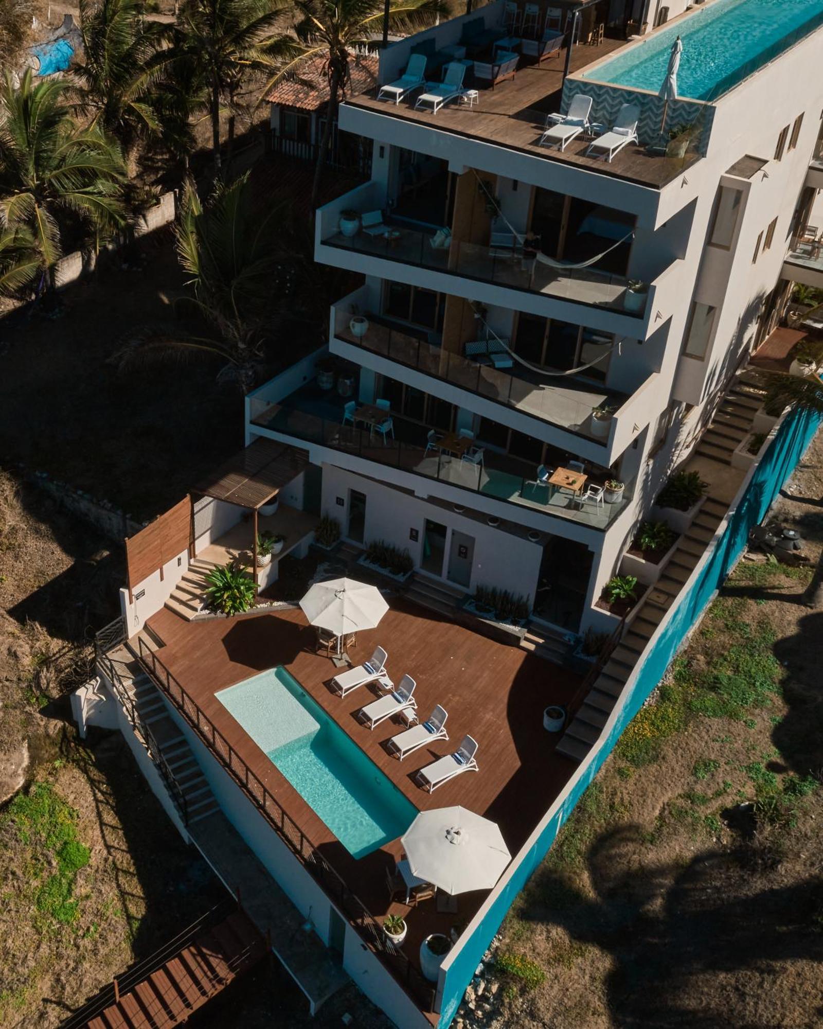 Basalto 5* Punta Mita