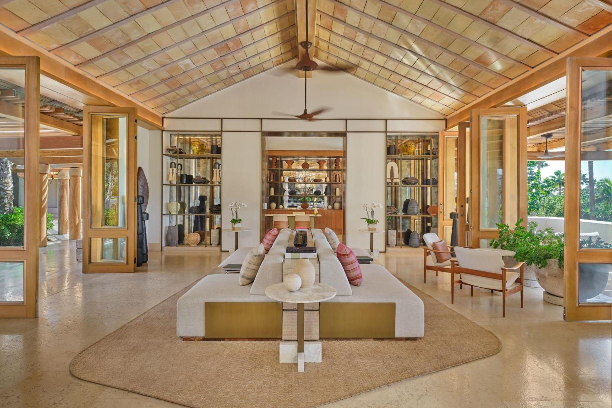 Resort The St. Regis 5*