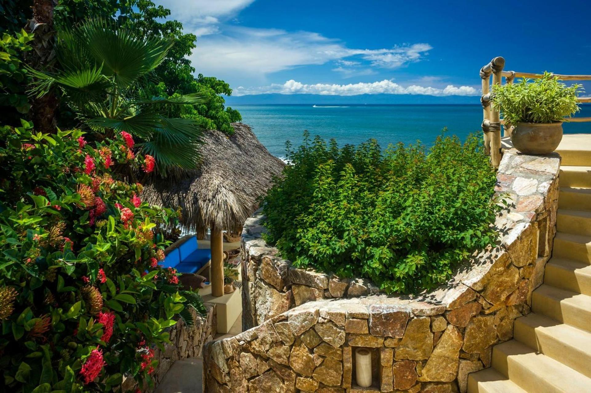 Apartamento En Punta De Mita Sobre La Playa *
