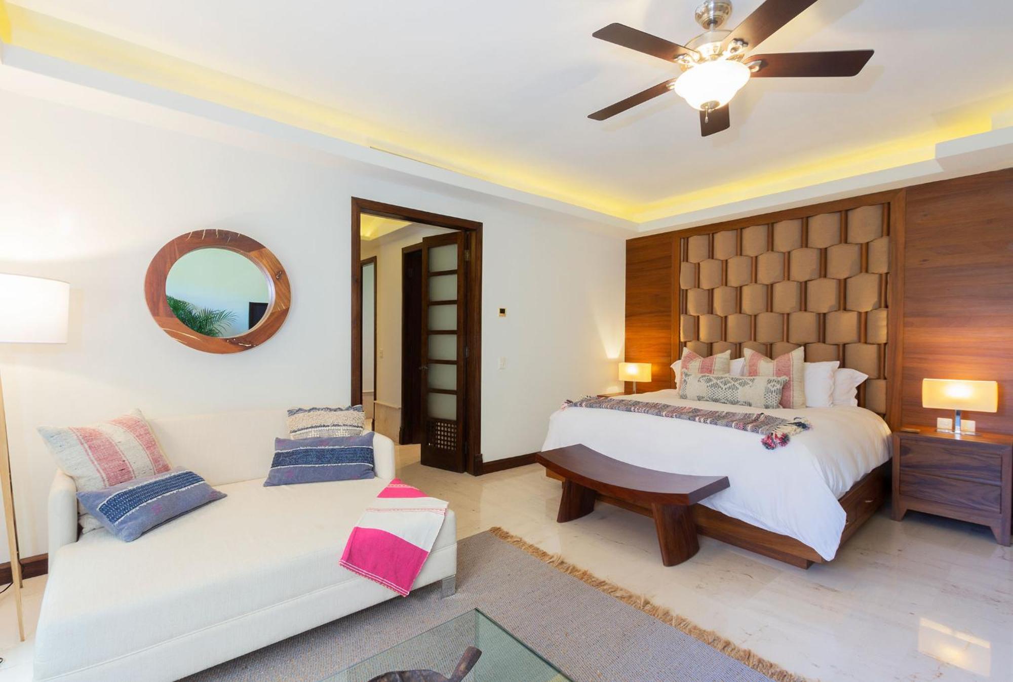 Calm And Cozy 4 Bedroom *