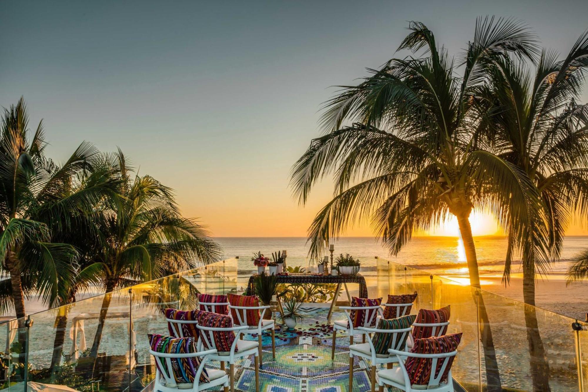 W Punta De Mita Hotel 5*