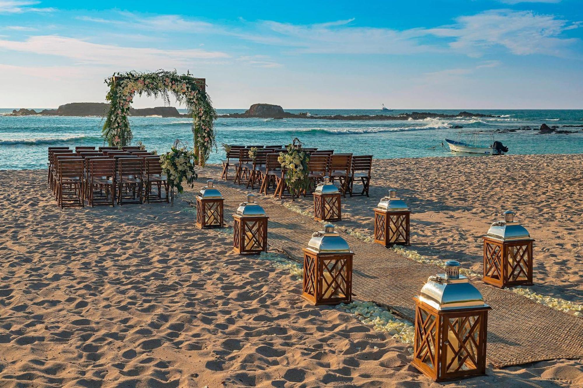 Resort The St. Regis 5*