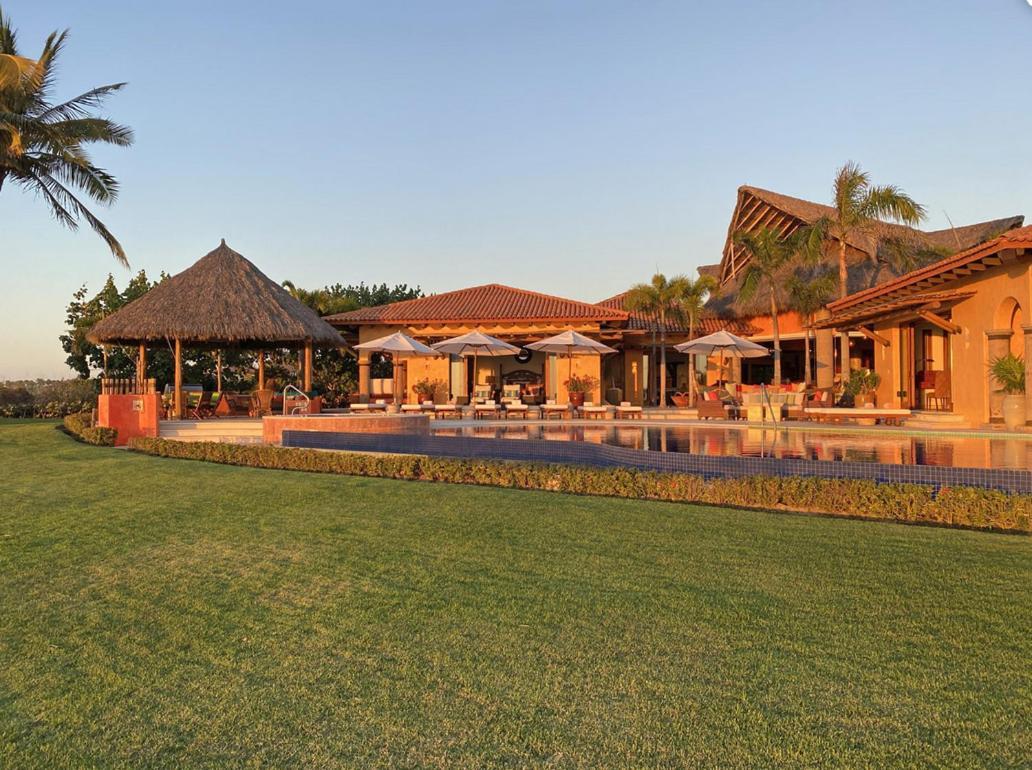 Estate Casas Enjoy 3000 Usd Credit For Your Villa Punta Mita