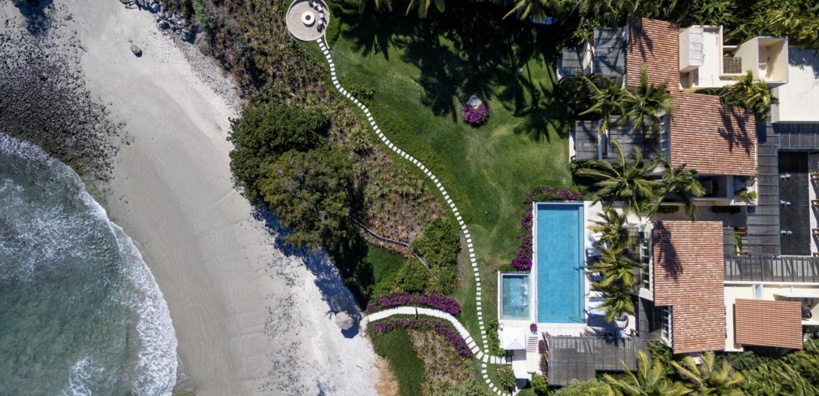 Villa Ranchos Estates Beachfront