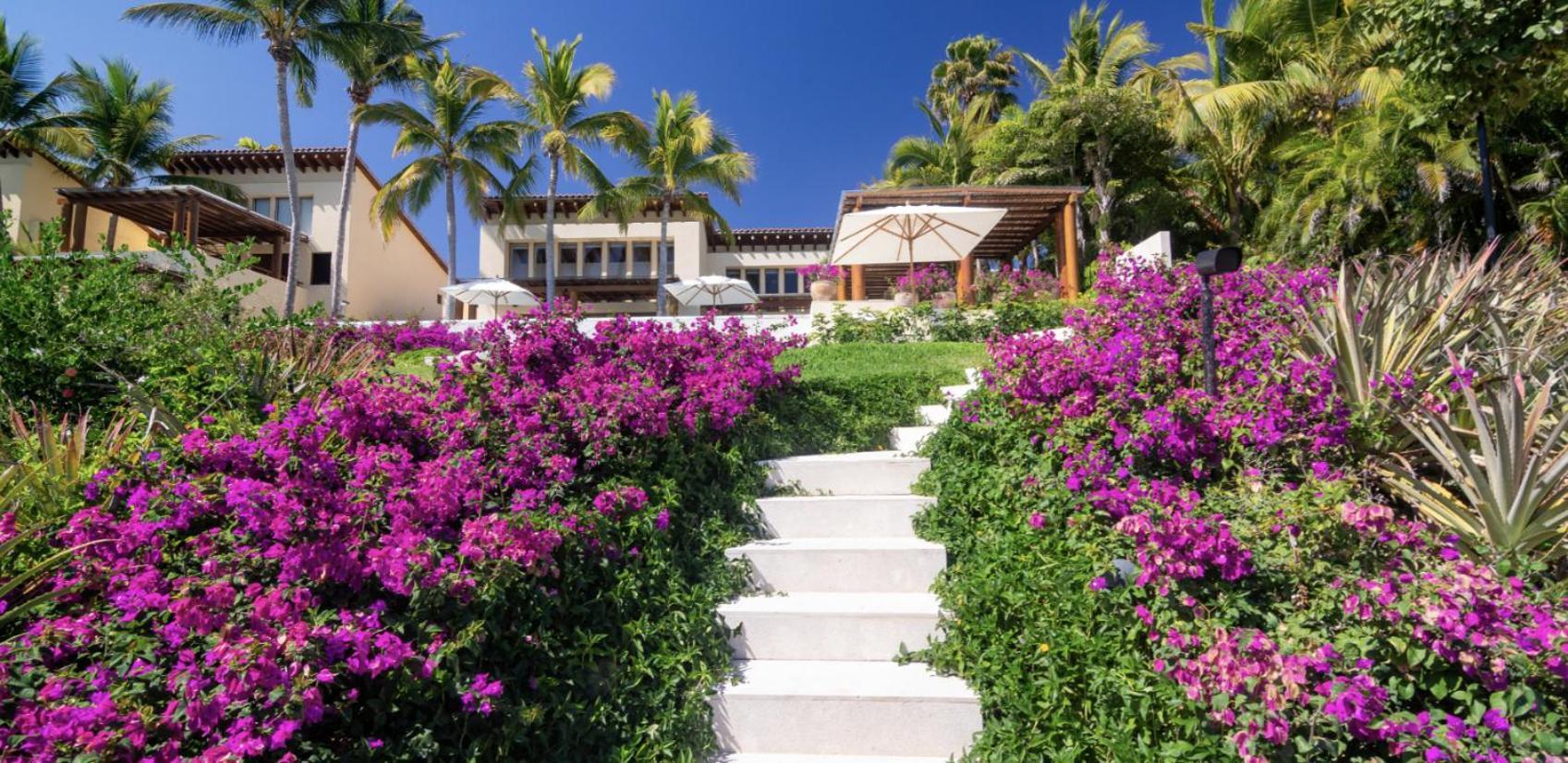 Villa Ranchos Estates Beachfront