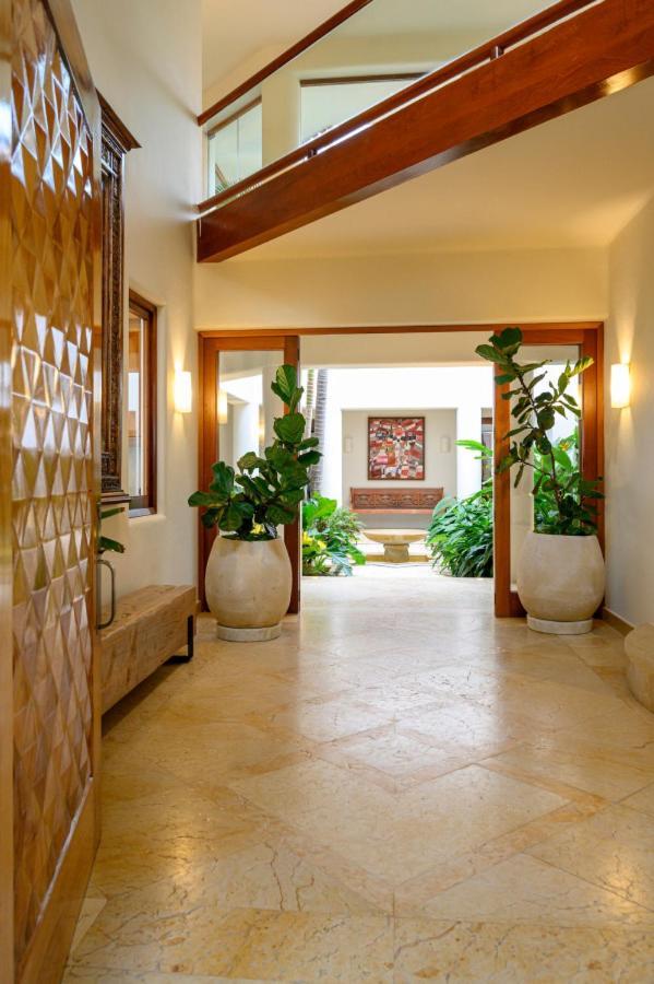 Villa Alamanda In Lagos Del Mar