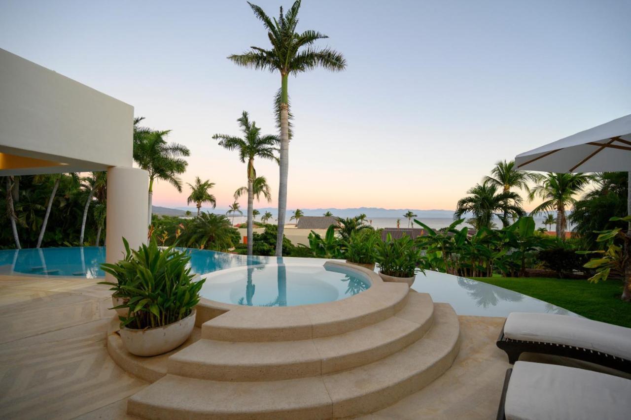 Villa Alamanda In Lagos Del Mar