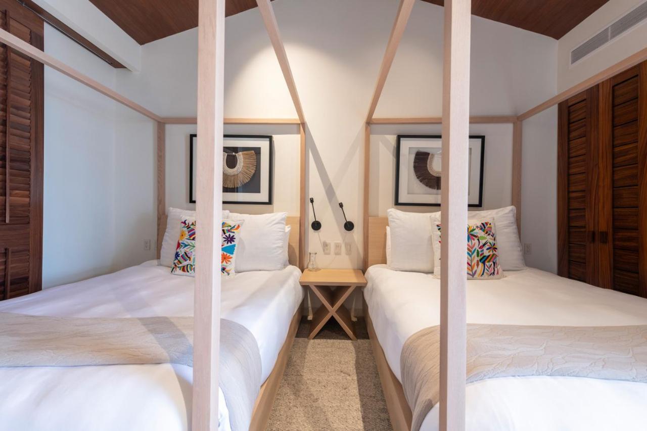 Bugambilia Ph In Tau * Punta Mita