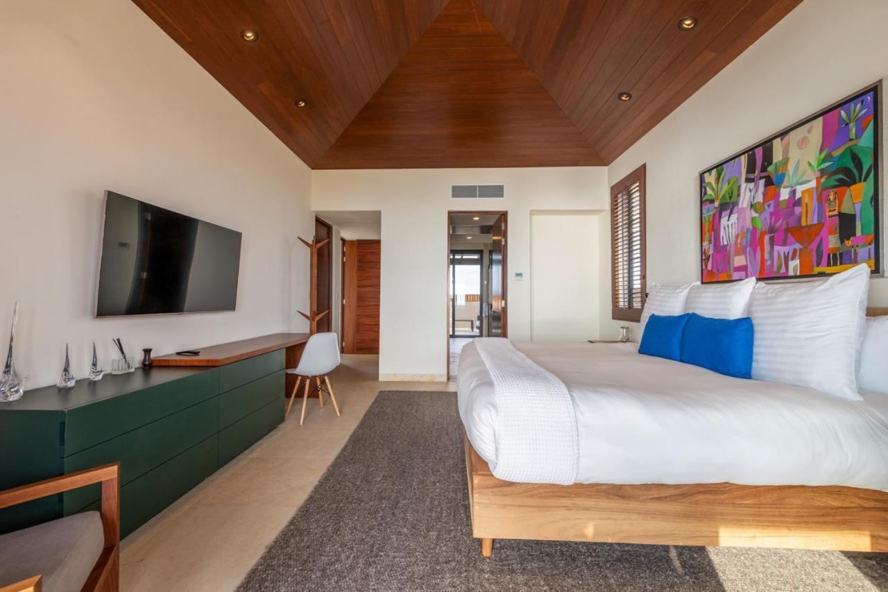 Bugambilia Ph In Tau Punta Mita