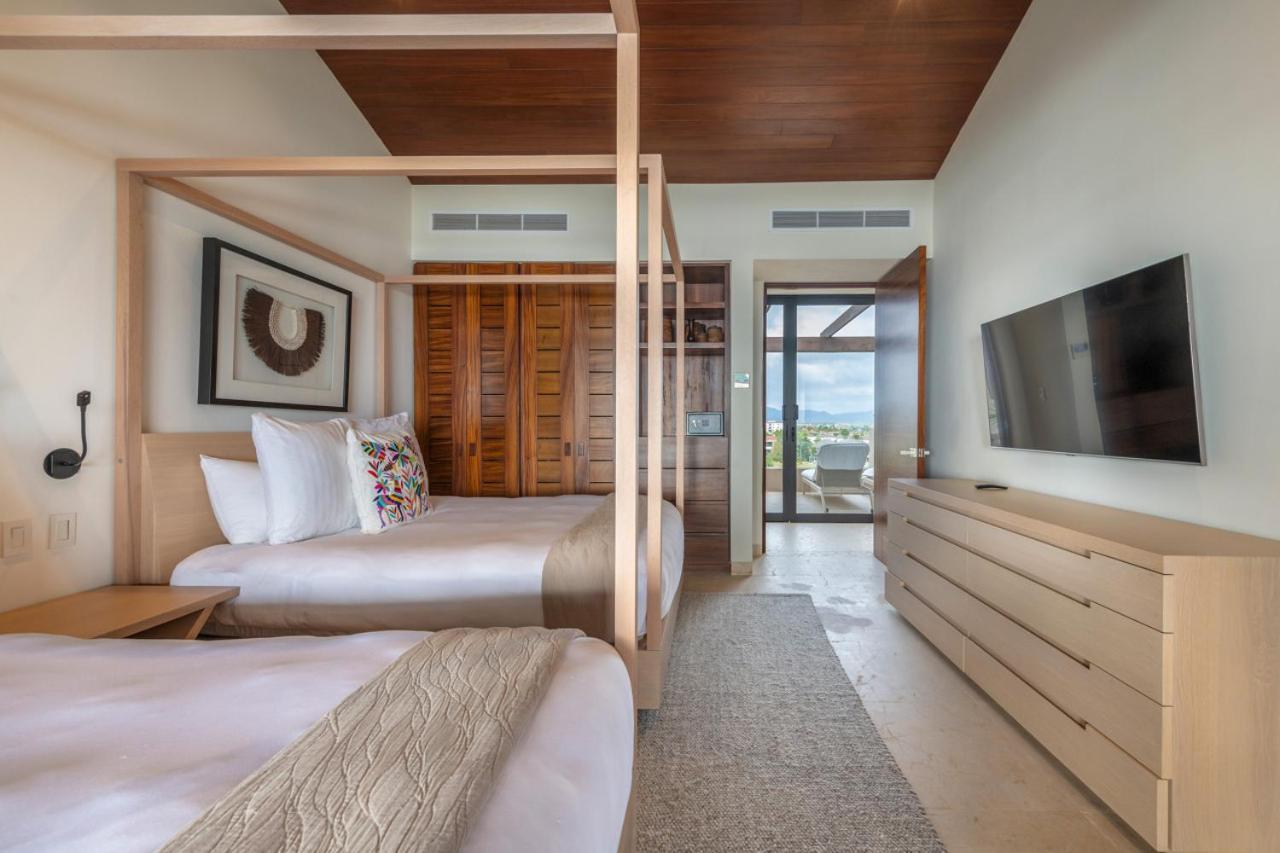 Bugambilia Ph In Tau Punta Mita