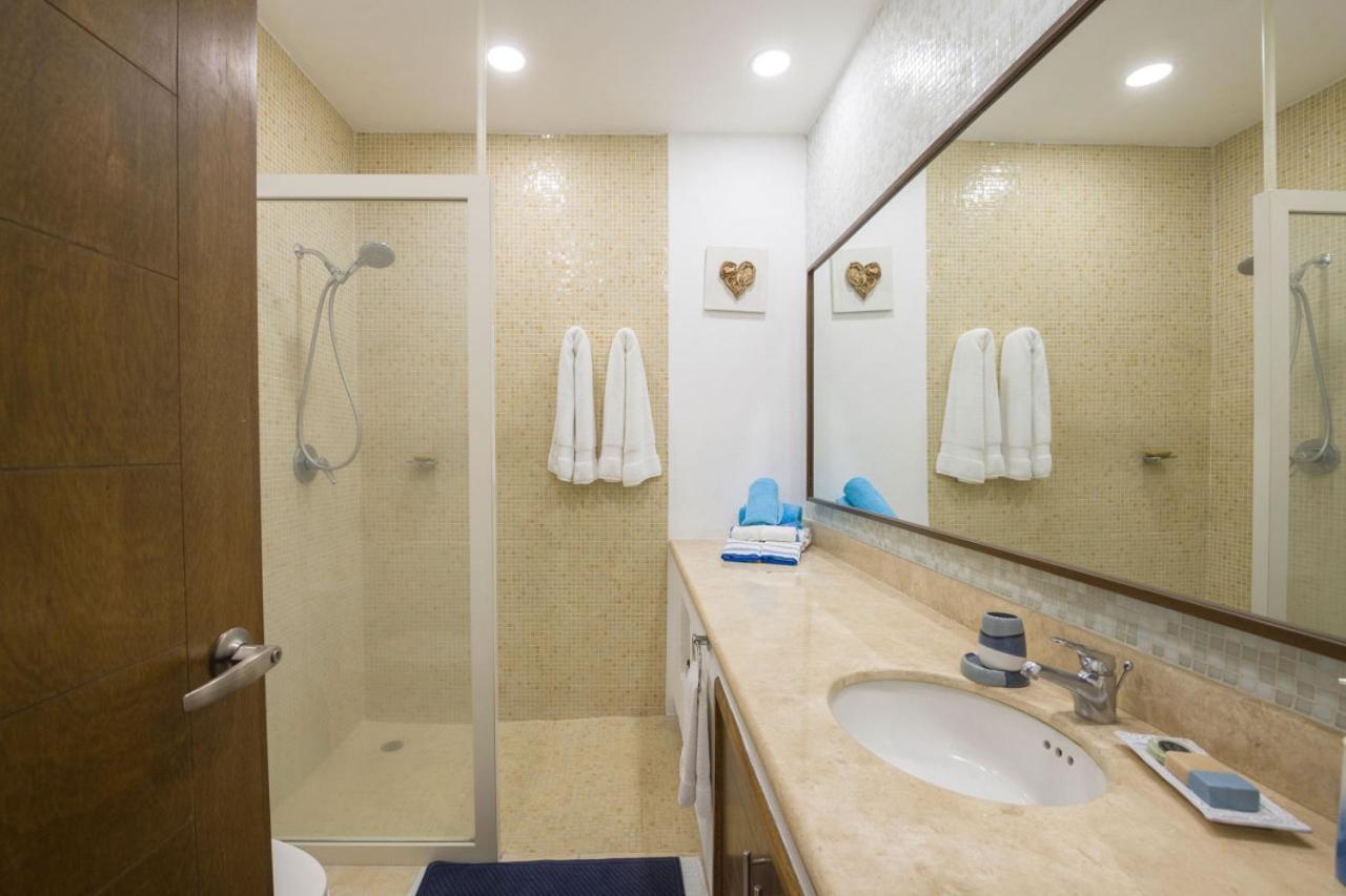 Seabreeze In Faro De Mita Apartment
