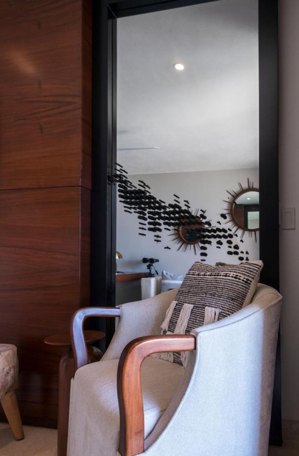 Casa Escrita In Tau Apartment