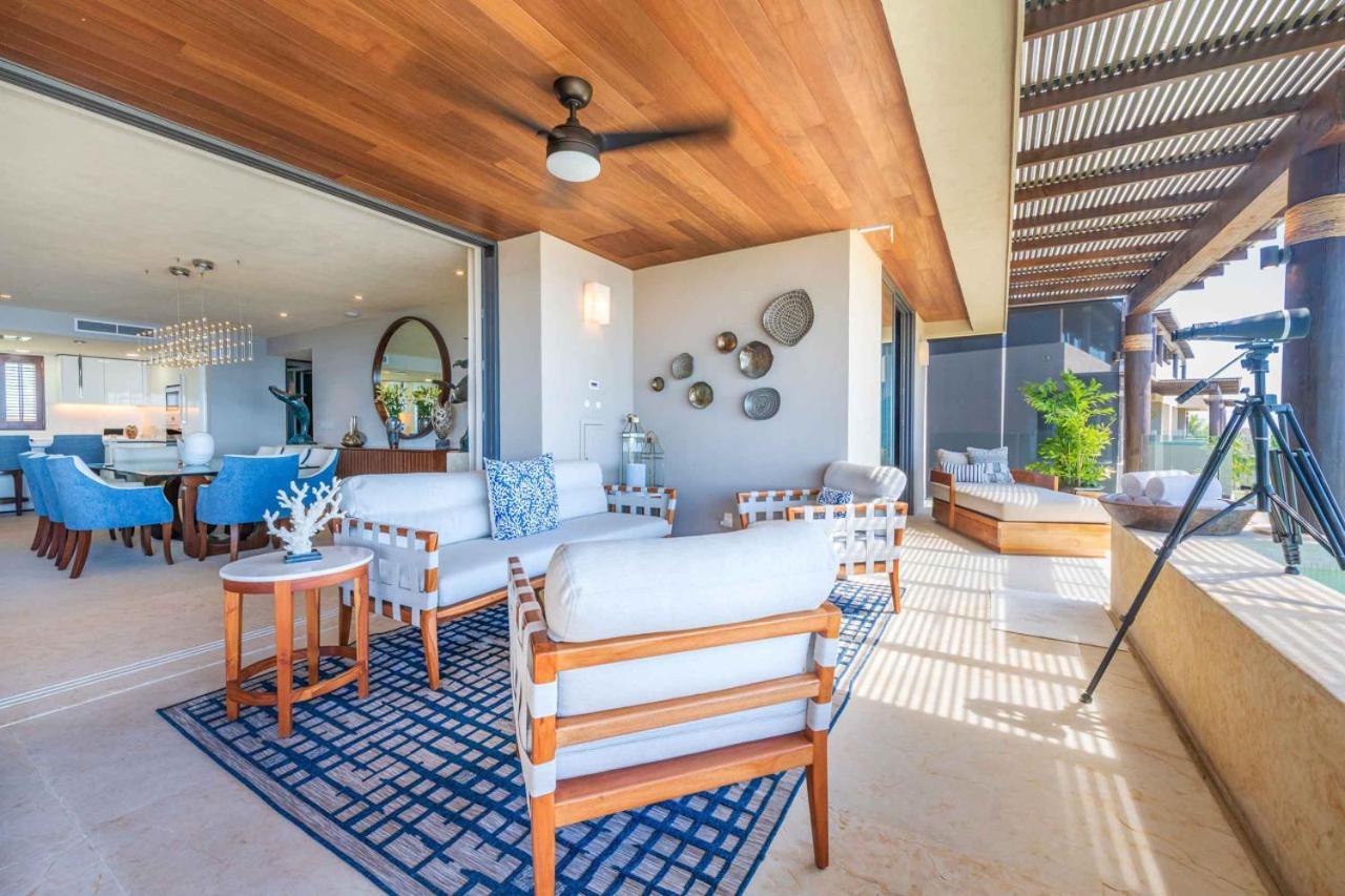 Casa Escrita In Tau Punta Mita