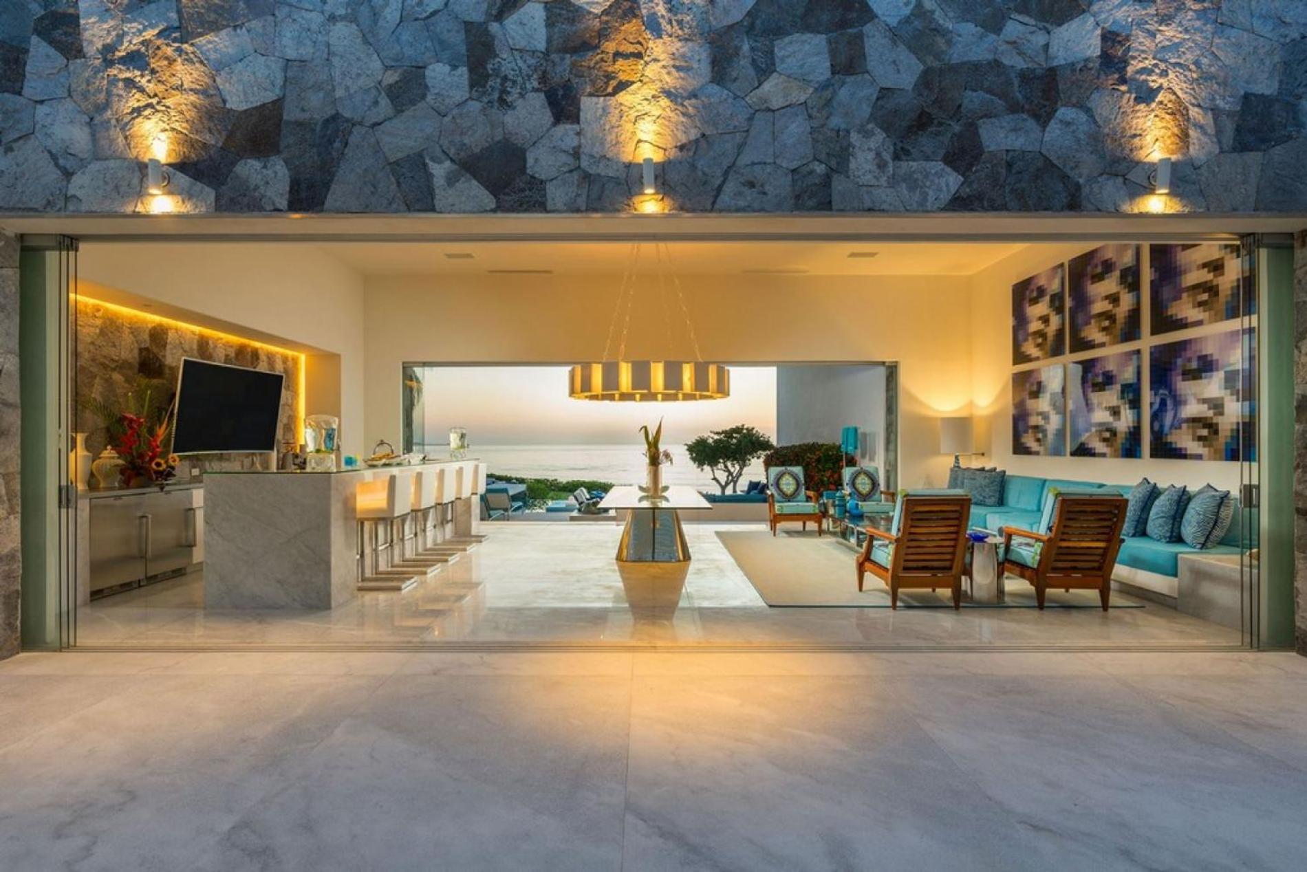 Casa Brisa Luxury On The