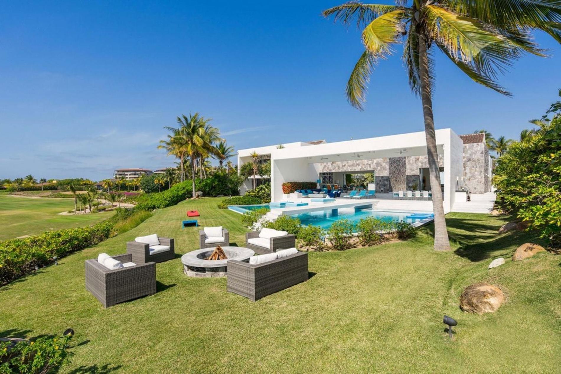 Casa Brisa Luxury On The