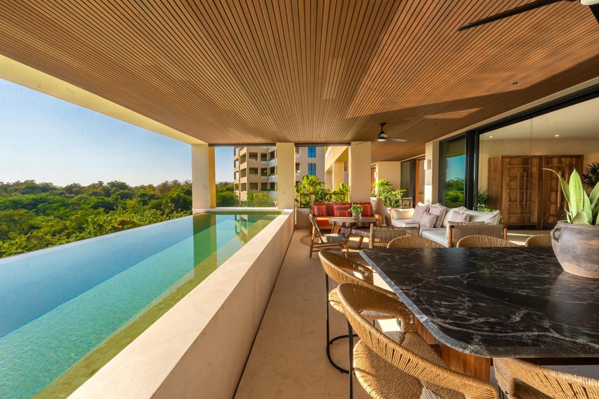 Surf Residences - Ocean View Luxury In *