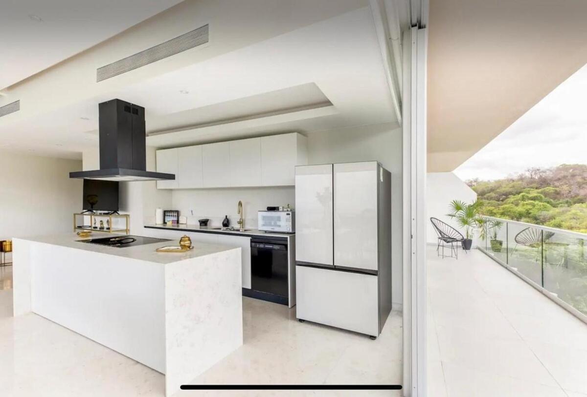 Apartment Luxury 2br - Bolongo - Ocean View - Private