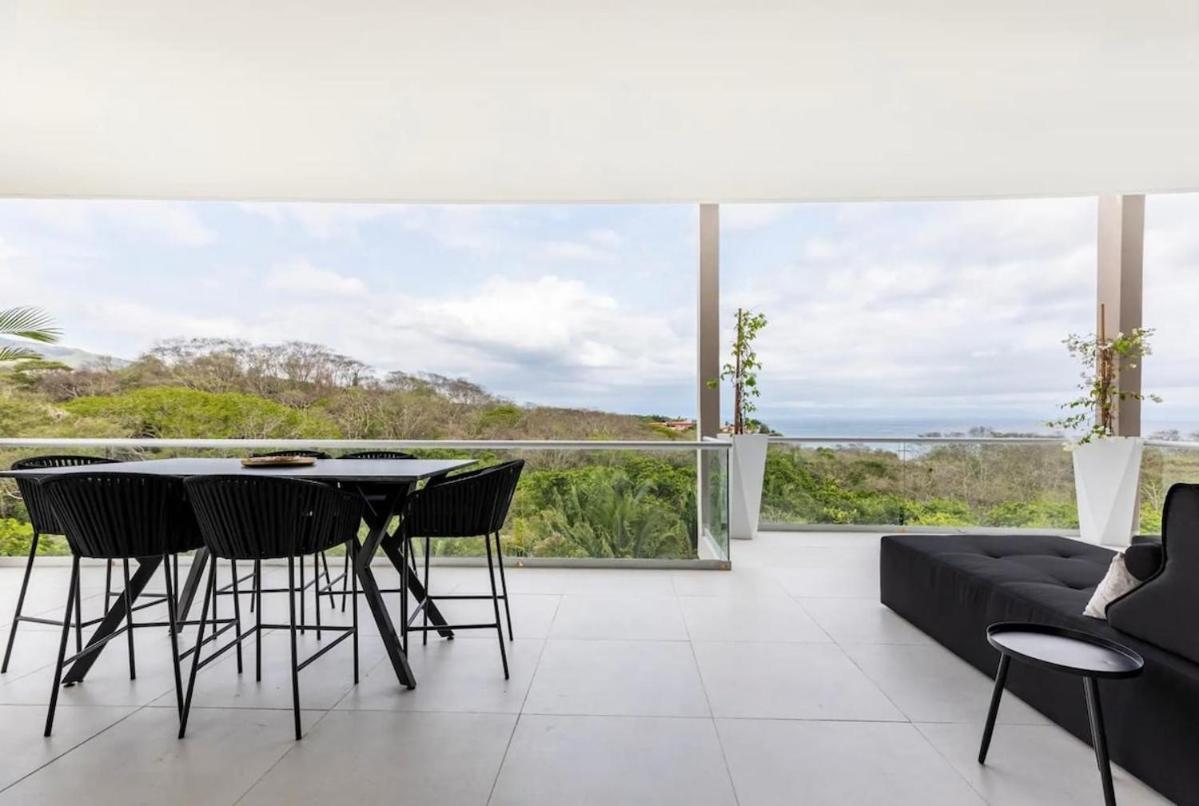 Luxury 2br - Bolongo - Ocean View - Private Apartment *