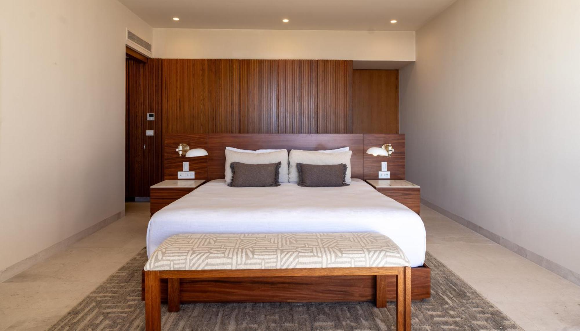 Surf Residences - Ocean View Luxury In *