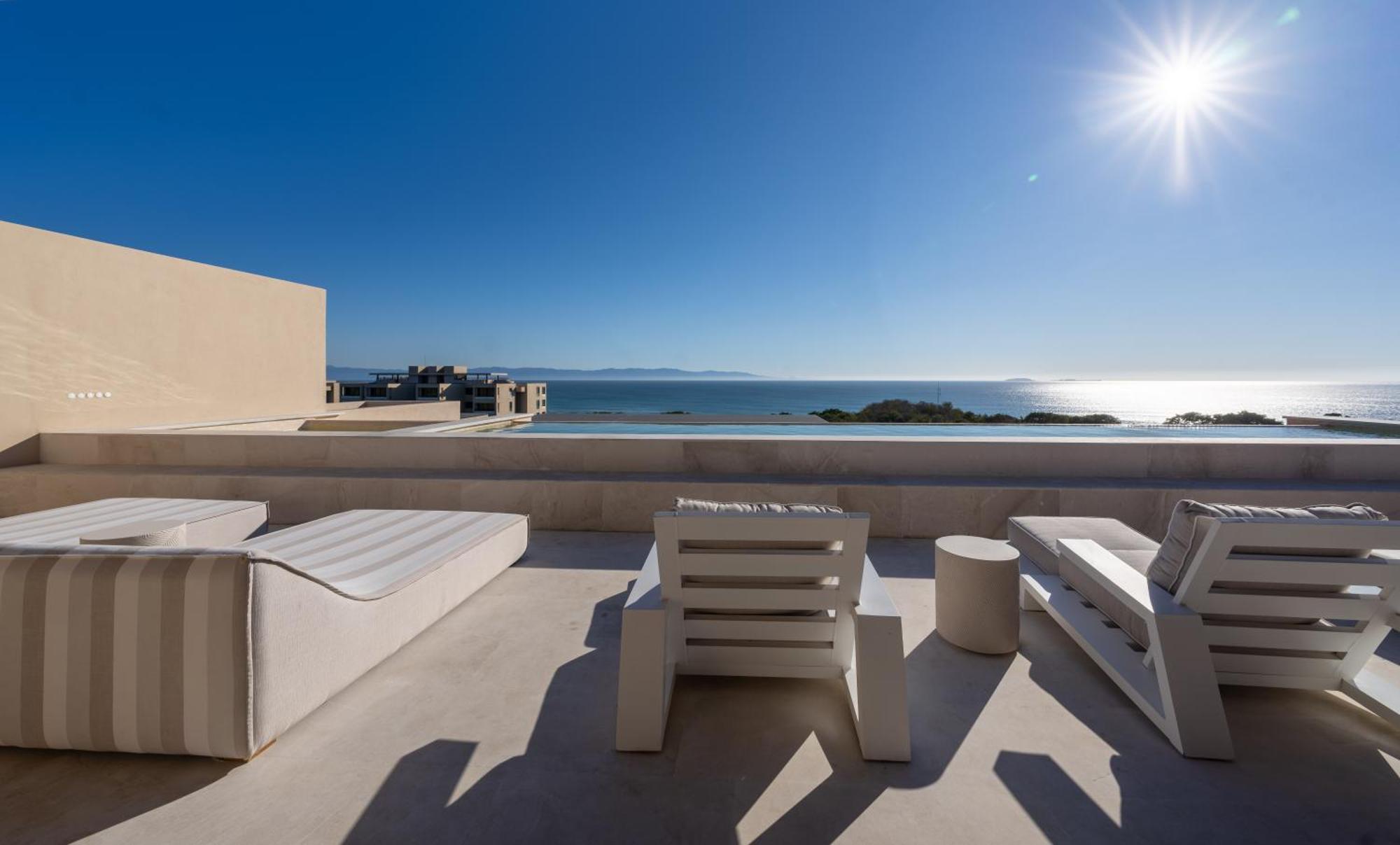 Apartment Surf Residences - Ocean View Luxury In *