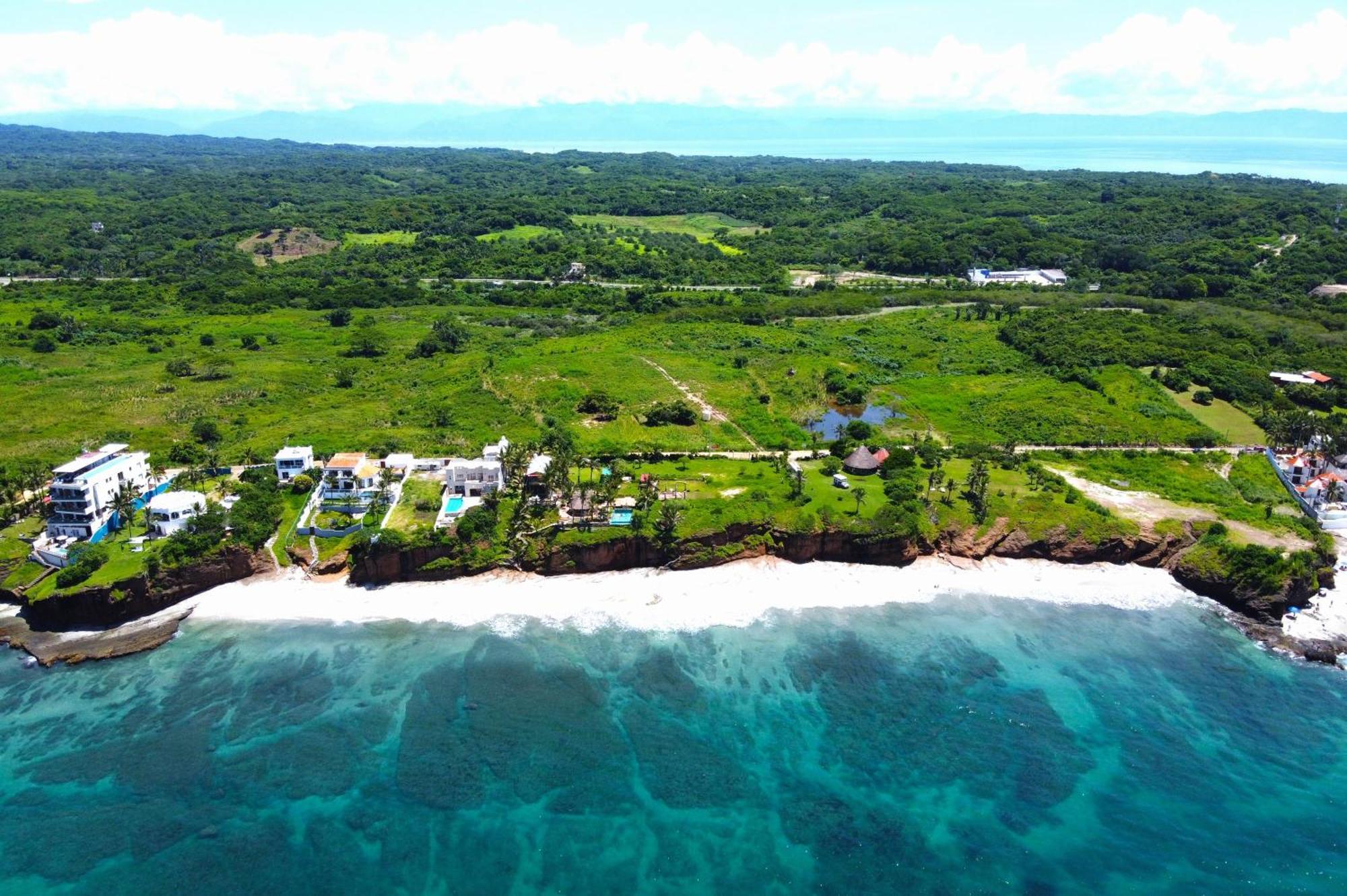 Casa Lamanai * Punta Mita