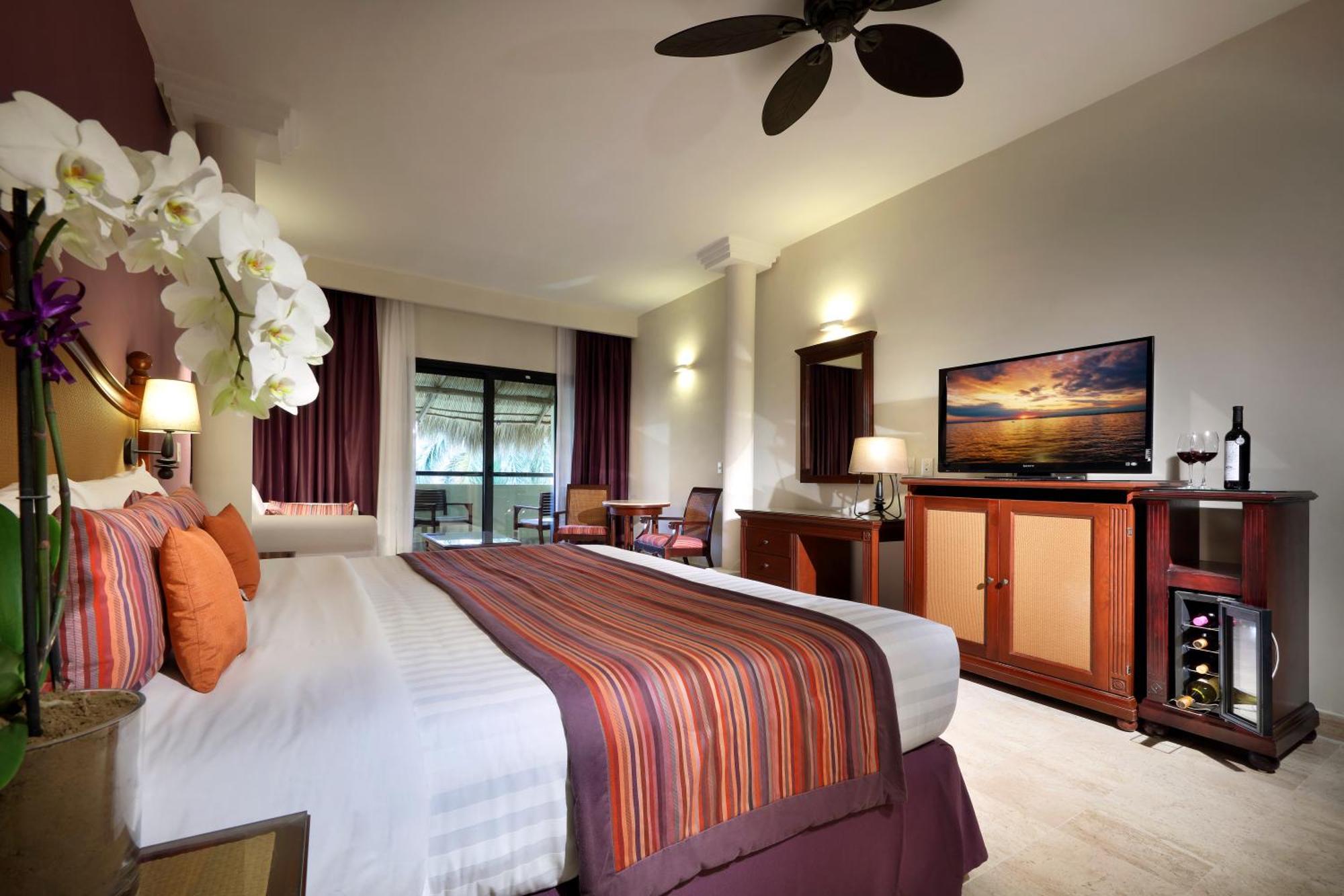 Family Selection At Grand Palladium Vallarta & Punta Mita