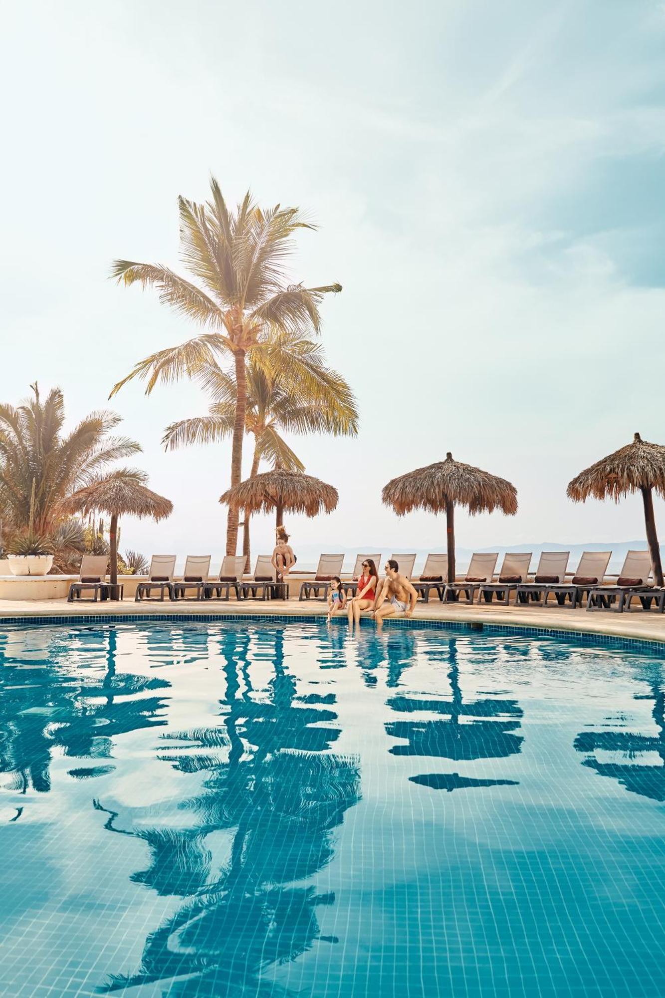 Grand Palladium Vallarta &