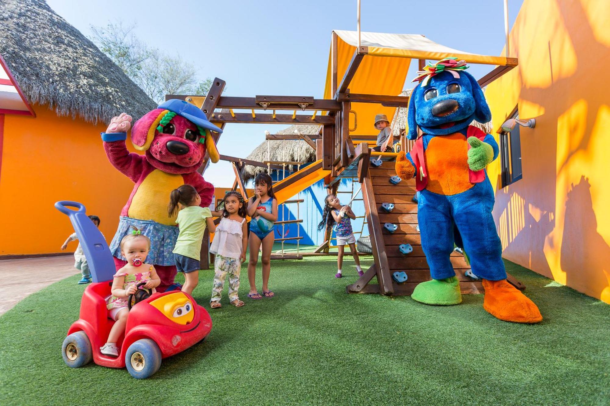 Resort Family Selection At Grand Palladium Vallarta & 5*