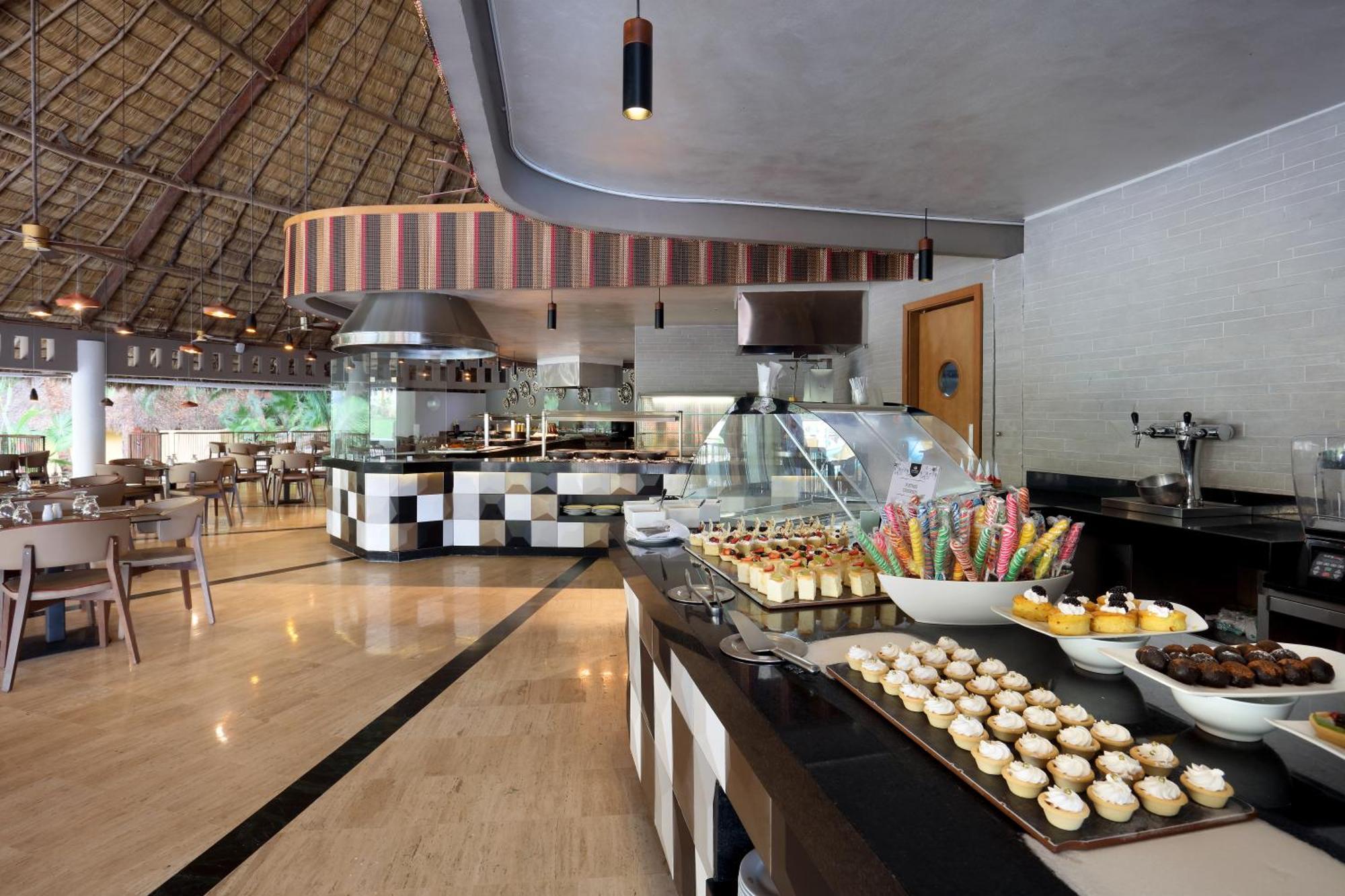 Family Selection At Grand Palladium Vallarta & Punta Mita